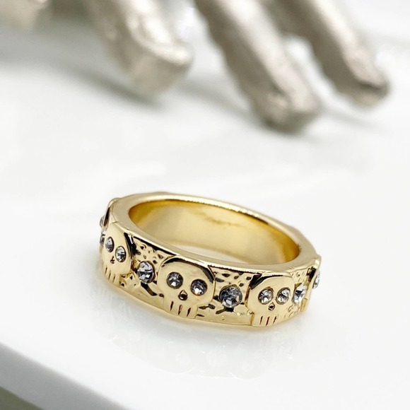 Urban Outfitters Jewelry - NEW UO Hammered Skull Bling Ring